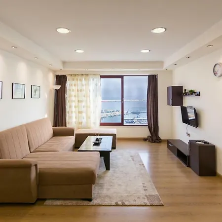 Apartment Floor Downtown Port View