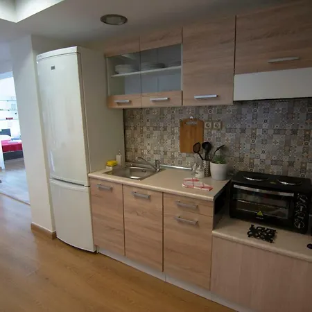 Апартаменты Floor Downtown Port View Кавала