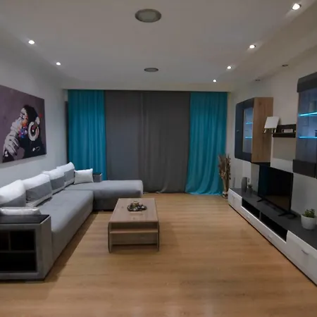 Апартаменты Floor Downtown Port View